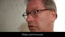 Гореща порно с бабич ...