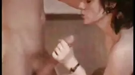 Brazzers-пънк тийней ...