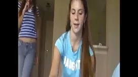 Естествени busty мац ...