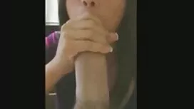 Брюнетка прецака в л ...