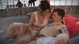 Би секс клипове с ба ...