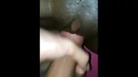 Мастурбира соло на П ...